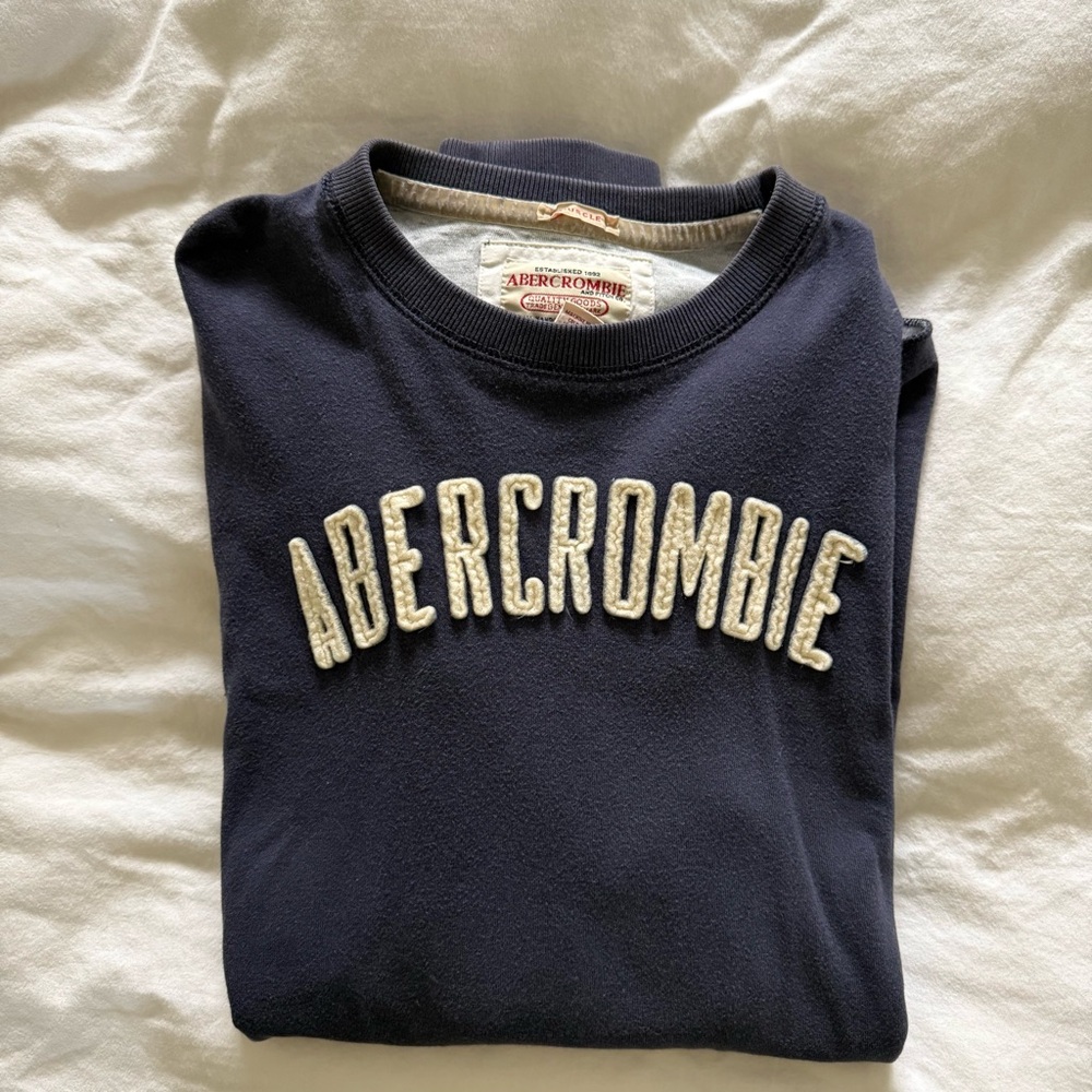 ABERCROMBIE AND FITCH men’s Vintage muscle t-shirt sweater large navy blue